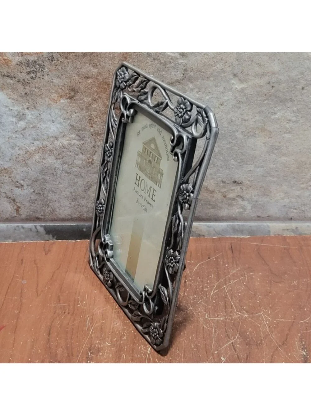 Vintage Cresco Pewter Picture Frame Floral Leaf Design